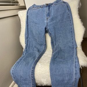 Highrise mom jeans